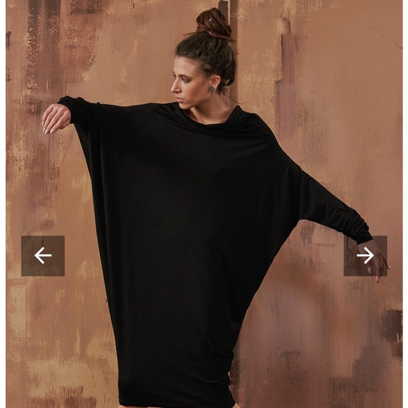 AAKASHA Multi Way Midi Dress - Picture 2 of 8